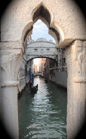 Photo:  Bridge of Sighs, Venice, Italy 